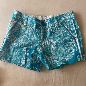 Lilly Pulitzer Blue Floral Women's Shorts
